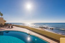 Apartamento en Mijas Costa - CS129 Acogedor apartamento de 3 dormitorios frente a la playa de Calahonda - Mijas Costa 