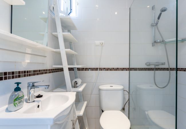 Casa en Mijas Costa - Casa de playa - Frente a la playa - Vistas al mar - 2 dormitorios - Dona Lola BEACH Resort - entre Marbella y La Cala de Mijas - Macarena - CS100 Casa en Mijas Costa - Casa de playa - Frente a la playa - Vistas al mar - 2 dormitorios - Dona Lola BEACH Resort - entre Marbella y La Cala de Mijas - Macarena - CS100