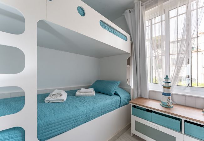 Apartamento en Mijas Costa - Duplex en la playa - Vista al mar - 2 dormitorios - Dona Lola BEACH Resort - entre Marbella y La Cala de Mijas - Micaela - CS148 Apartamento en Mijas Costa - Duplex en la playa - Vista al mar - 2 dormitorios - Dona Lola BEACH Resort - entre Marbella y La Cala de Mijas - Micaela - CS148