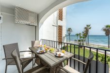 Apartamento en Mijas Costa - Duplex en la playa - Vista al mar - 2 dormitorios - Dona Lola BEACH Resort - entre Marbella y La Cala de Mijas - Micaela - CS148