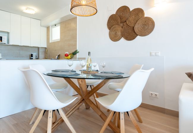 Casa en Mijas Costa - En la playa - Adosado con vista al mar - 2 dormitorios - Dona Lola BEACH Resort - entre Marbella y La Cala de Mijas - Sandra - CS111 Casa en Mijas Costa - En la playa - Adosado con vista al mar - 2 dormitorios - Dona Lola BEACH Resort - entre Marbella y La Cala de Mijas - Sandra - CS111