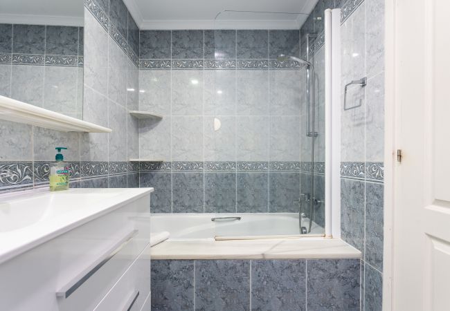 Casa en Mijas Costa - En la playa - Adosado con vista al mar - 2 dormitorios - Dona Lola BEACH Resort - entre Marbella y La Cala de Mijas - Sandra - CS111 Casa en Mijas Costa - En la playa - Adosado con vista al mar - 2 dormitorios - Dona Lola BEACH Resort - entre Marbella y La Cala de Mijas - Sandra - CS111