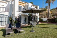 Casa en Mijas Costa - Encantador adosado frente al mar - Doña Lola Macarena, Calahonda, entre Fuengirola y Marbella  CS183