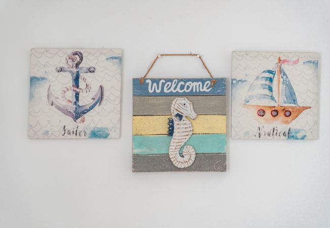 Apartamento en Mijas Costa - Dúplex en primera línea de playa - Vistas a la playa - 2 dormitorios - Dona Lola BEACH Resort - entre Marbella y La Cala de Mijas - Micaela - CS199 Apartamento en Mijas Costa - Dúplex en primera línea de playa - Vistas a la playa - 2 dormitorios - Dona Lola BEACH Resort - entre Marbella y La Cala de Mijas - Micaela - CS199