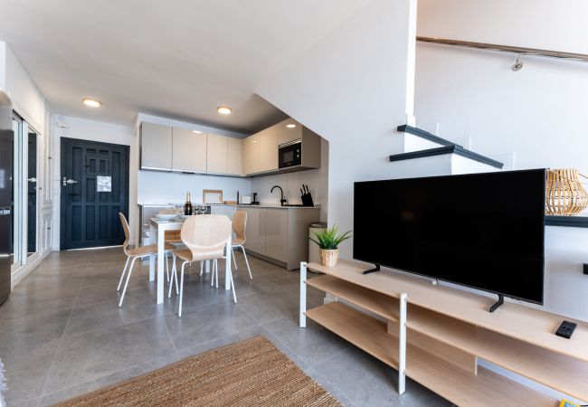 Apartamento en Mijas Costa - CS261 Doña Lola Renata - Impresionante apartamento de 2 dormitorios en primera línea de playa, Calahonda, Mijas Costa Apartamento en Mijas Costa - CS261 Doña Lola Renata - Impresionante apartamento de 2 dormitorios en primera línea de playa, Calahonda, Mijas Costa