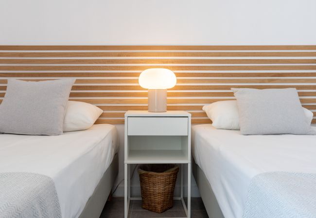 Apartamento en Mijas Costa - CS261 Doña Lola Renata - Impresionante apartamento de 2 dormitorios en primera línea de playa, Calahonda, Mijas Costa Apartamento en Mijas Costa - CS261 Doña Lola Renata - Impresionante apartamento de 2 dormitorios en primera línea de playa, Calahonda, Mijas Costa