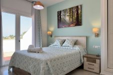 Casa adosada en Marbella - Chalet pareado con piscina privada en Marbella – Artola Alta (Cabopino)