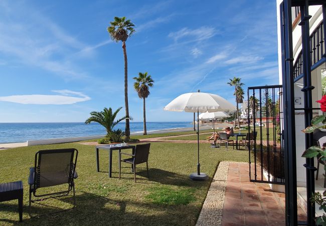  à Mijas Costa - Maison de PLAGE - Front de MER - Vue Mer - Dona Lola BEACH Resort - entre MARBELLA et La Cala de MIJAS - Ref. CS100