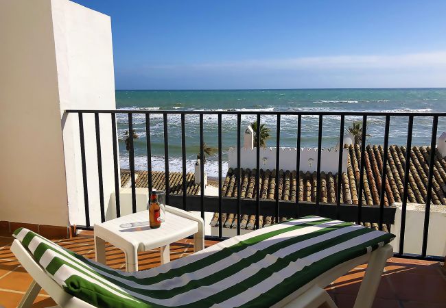 Terrasse. Vue mer. Doña Lola Terrasse. Vue mer. Doña Lola. Calahonda. Mijas Costa