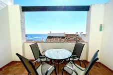 Terrasse. Vue mer. Doña Lola. La Cala de Mijas. Calahonda. Costa del Sol