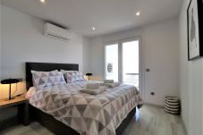 Appartement à Mijas Costa - Fantastique appartement de 2 chambres et 2 salles de bain situé dans le complex en première ligne de plage de Playa Lucera, entre Fuengirola et Marbella. Costa del Sol. CS126