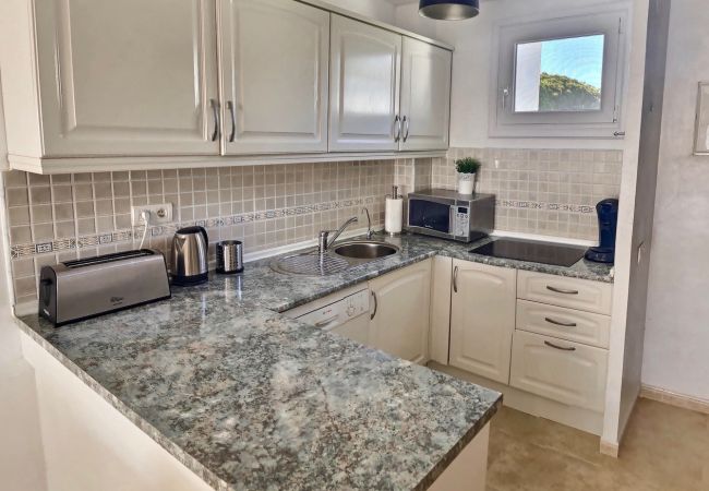 Appartement à Mijas Costa - Logement de vacances près de la plage situé dans le complexe Doña Lola Marianne CS102 Appartement à Mijas Costa - Logement de vacances près de la plage situé dans le complexe Doña Lola Marianne CS102