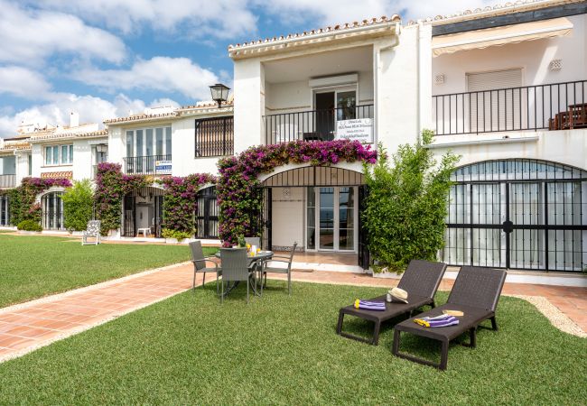 House in Mijas Costa - Beach front house - Full SEA View - Dona Lola BEACH Resort - Between MARBELLA and La Cala de Mijas - 2 bedrooms - CS120 House in Mijas Costa - Beach front house - Full SEA View - Dona Lola BEACH Resort - Between MARBELLA and La Cala de Mijas - 2 bedrooms - CS120