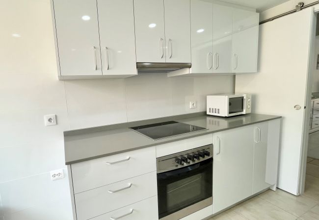 Apartment in Mijas Costa - CS214 Spacious 3-bed, 2-bath apartment in Doña Lola, Calahonda, between Fuengirola and Marbella Apartment in Mijas Costa - CS214 Spacious 3-bed, 2-bath apartment in Doña Lola, Calahonda, between Fuengirola and Marbella