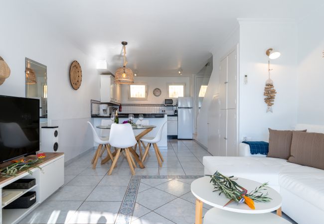 House in Mijas Costa - Front BEACH house - Full SEA view - Dona Lola BEACH Resort - between MARBELLA and La Cala de Mijas - 2 bedrooms - Ref.: CS183 House in Mijas Costa - Front BEACH house - Full SEA view - Dona Lola BEACH Resort - between MARBELLA and La Cala de Mijas - 2 bedrooms - Ref.: CS183