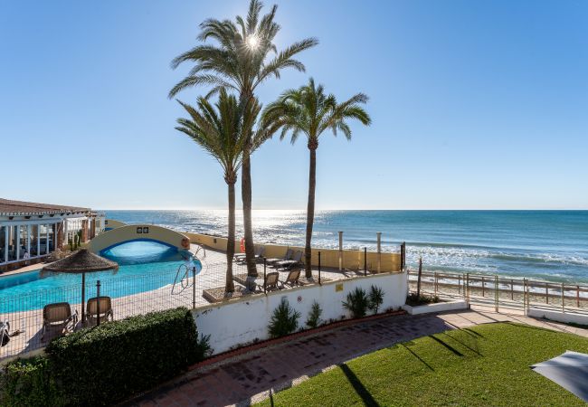 House in Mijas Costa - Front BEACH house - Full SEA view - Dona Lola BEACH Resort - between MARBELLA and La Cala de Mijas - 2 bedrooms - Ref.: CS183 House in Mijas Costa - Front BEACH house - Full SEA view - Dona Lola BEACH Resort - between MARBELLA and La Cala de Mijas - 2 bedrooms - Ref.: CS183