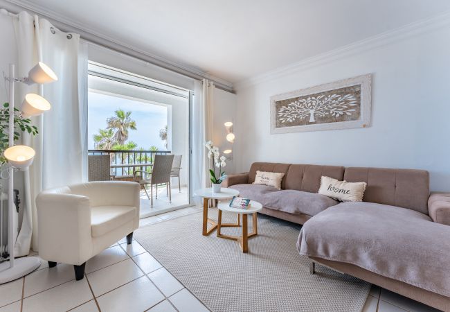 Apartment in Mijas Costa - BEACH Front duplex - Full SEA View - Dona Lola BEACH Resort - between MARBELLA and La Cala de Mijas - Ref. CS199 Apartment in Mijas Costa - BEACH Front duplex - Full SEA View - Dona Lola BEACH Resort - between MARBELLA and La Cala de Mijas - Ref. CS199