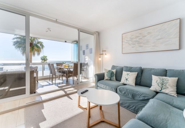 Living room. Terrace. Sea views. Doña Lola. Calahonda Living room. Terrace. Sea views. Doña Lola. Calahonda. La Cala de Mijas. Costa del Sol