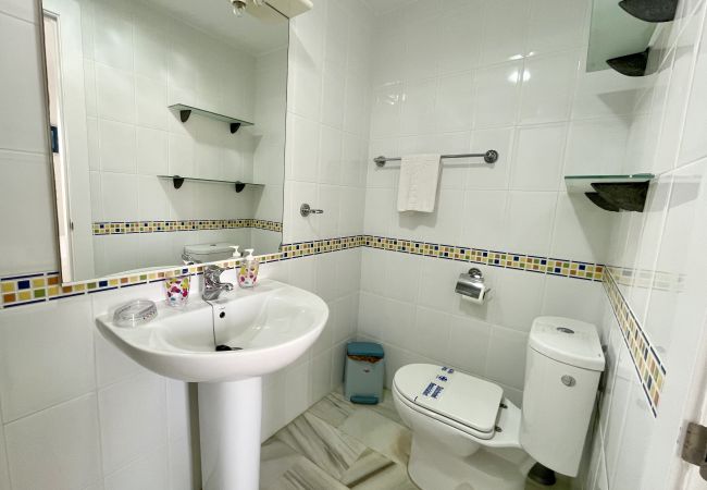 Apartment in Mijas Costa - CS223 Spacious 3-bedroom apartment, close to all amenities in Urb. Rincon del Mar - Calahonda, between Fuengirola and Marbella Apartment in Mijas Costa - CS223 Spacious 3-bedroom apartment, close to all amenities in Urb. Rincon del Mar - Calahonda, between Fuengirola and Marbella