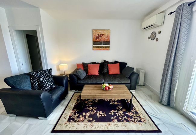 Apartment in Mijas Costa - CS223 Spacious 3-bedroom apartment, close to all amenities in Urb. Rincon del Mar - Calahonda, between Fuengirola and Marbella Apartment in Mijas Costa - CS223 Spacious 3-bedroom apartment, close to all amenities in Urb. Rincon del Mar - Calahonda, between Fuengirola and Marbella