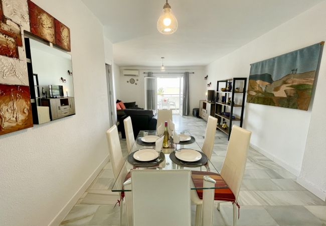 Apartment in Mijas Costa - CS223 Spacious 3-bedroom apartment, close to all amenities in Urb. Rincon del Mar - Calahonda, between Fuengirola and Marbella Apartment in Mijas Costa - CS223 Spacious 3-bedroom apartment, close to all amenities in Urb. Rincon del Mar - Calahonda, between Fuengirola and Marbella
