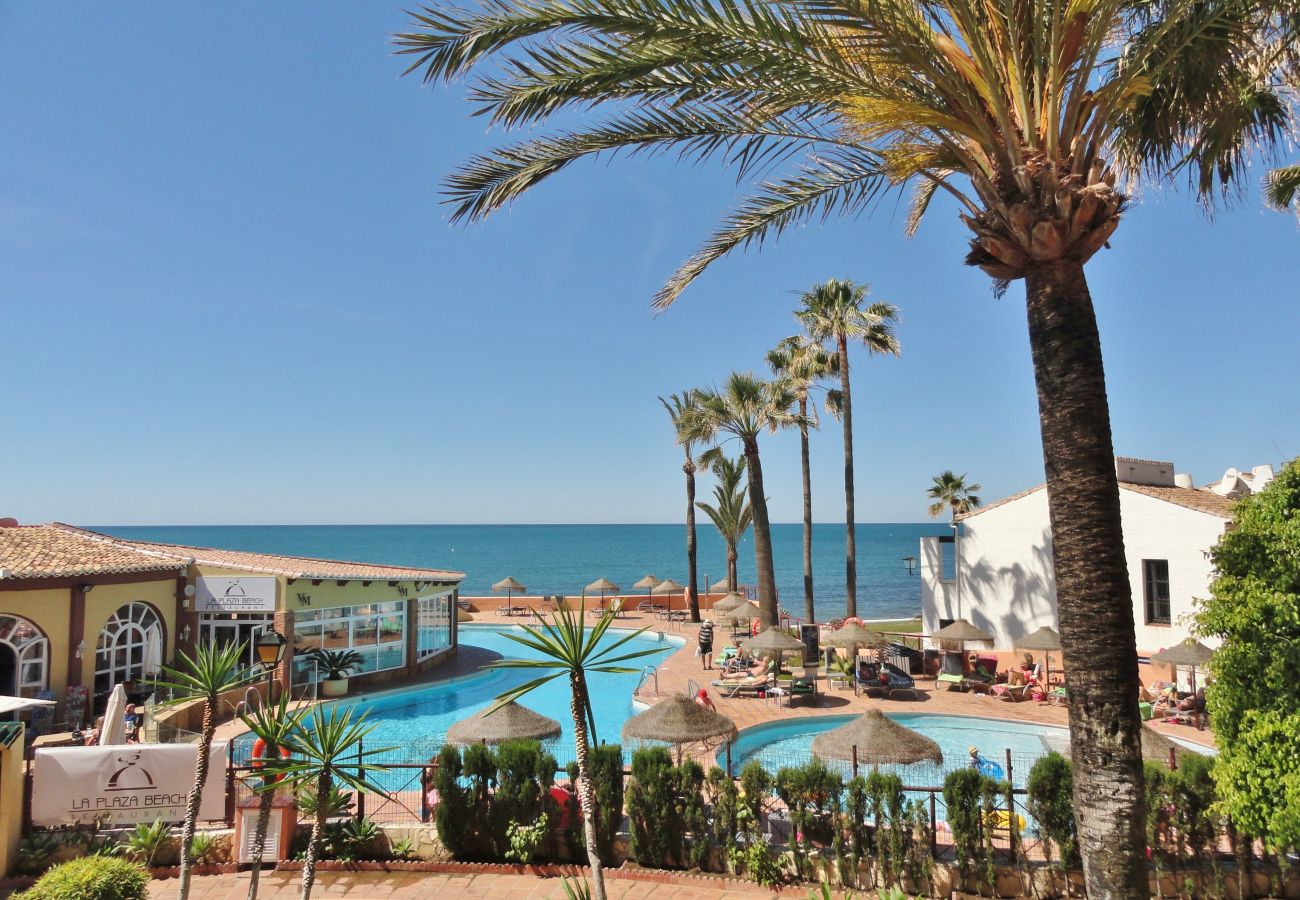 CS201 Lovely apartment with sea views, Doña Lola Claudia, Calahonda